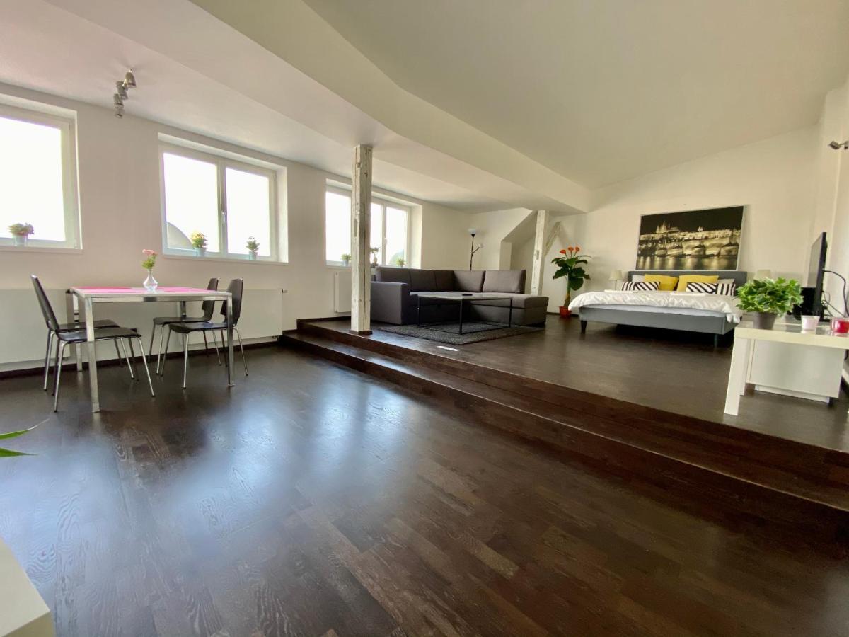 Prague Castle View Apartment Praga Exterior foto